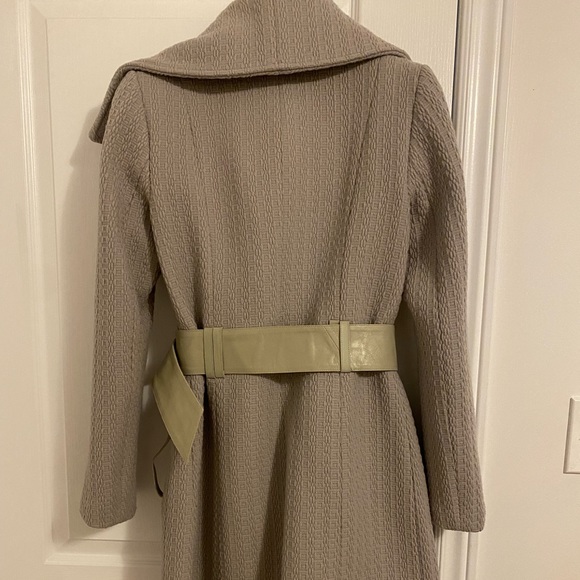 Mackage jacket - Picture 3 of 7